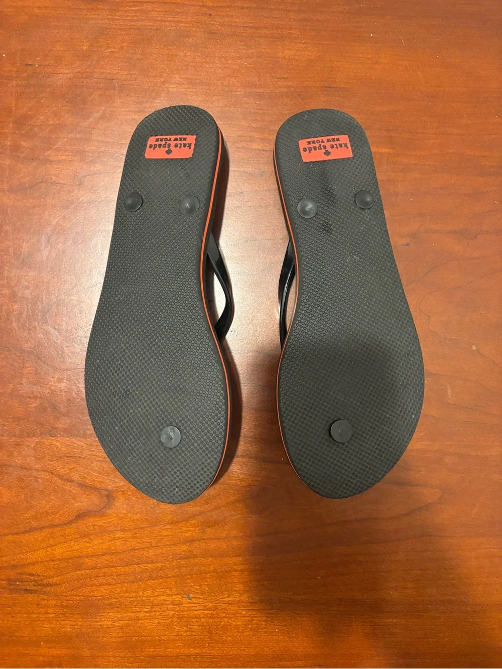 kate spade Black Flip Flop Sandals with Pink & Orange Pepper Print size 9
